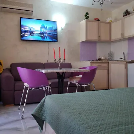 Апартамент Private Studio 
